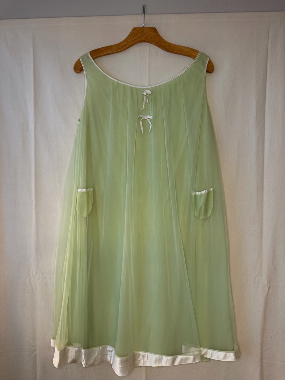 True Vintage Lime Green Sleeveless Chiffon Nightgown